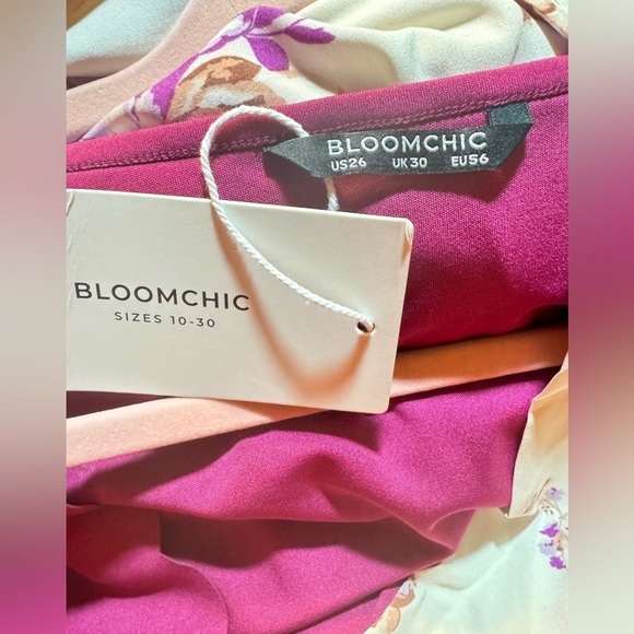 Bloomchic With Floral Print Skirt size 26W - Picture 7 of 8